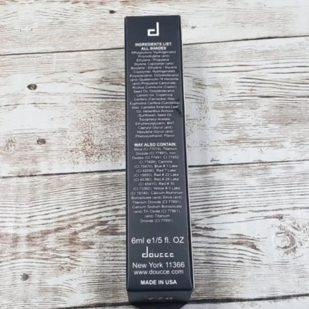 Doucce Gloss Wear Lip Gloss - Shade 770 - New